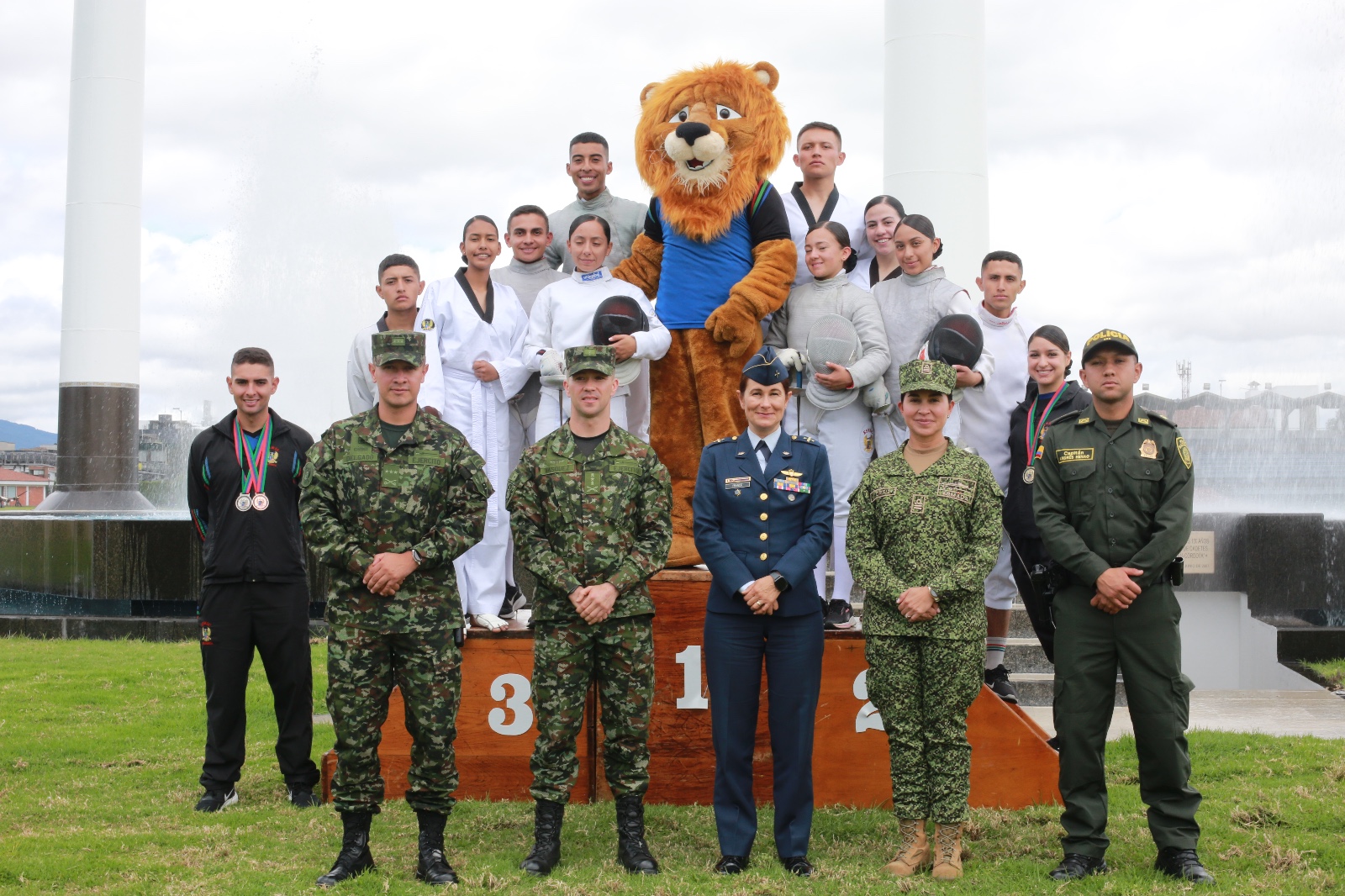 bienvenida a las escuelas de formación de las Fuerzas Militares y de la Policía Nacional para el lanzamiento oficial de la XXIX versión de los Juegos Interescuelas de Cadetes 2024